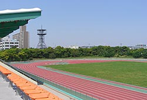 陸上競技場