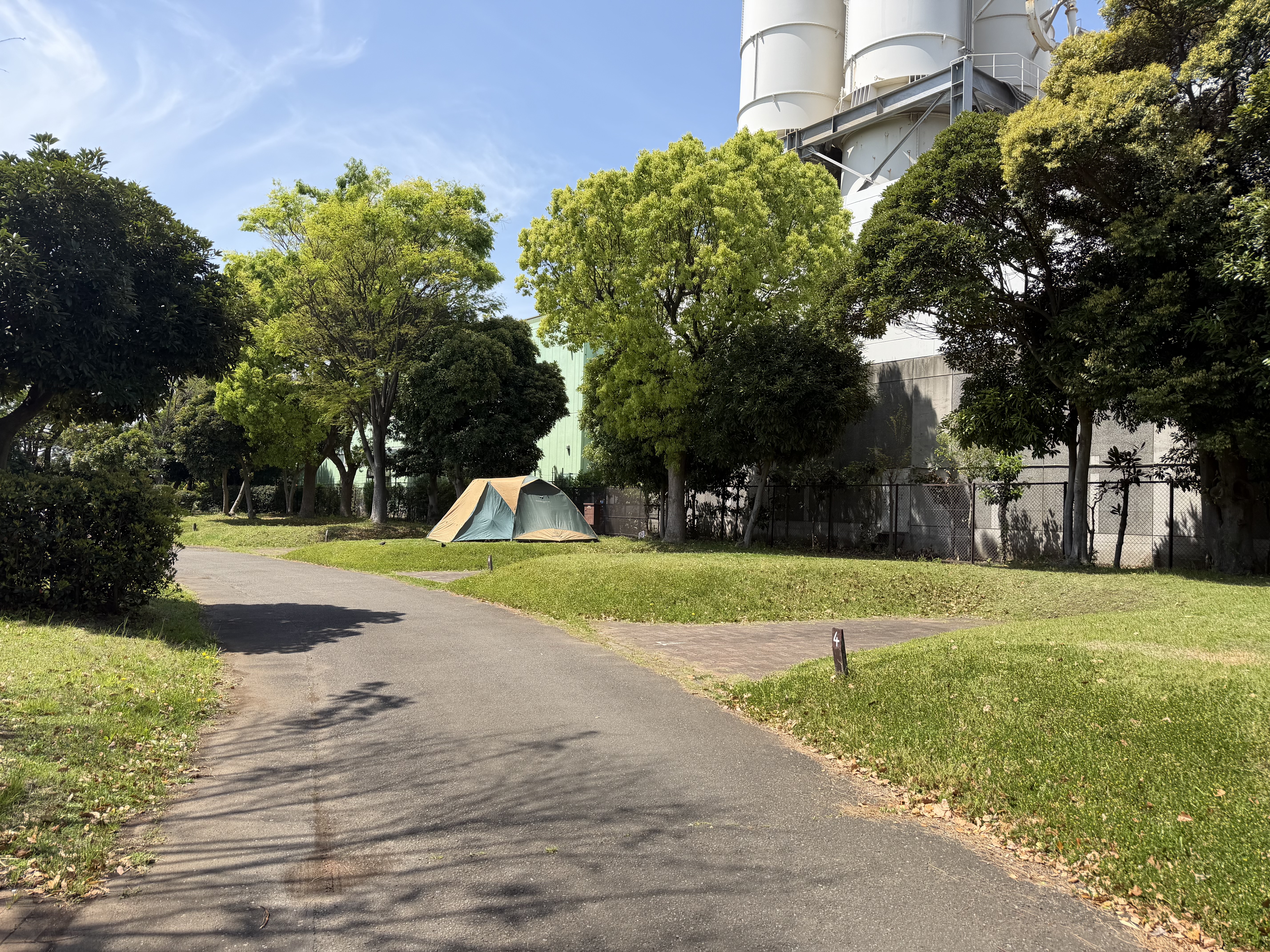 オートキャンプ場周辺の通路